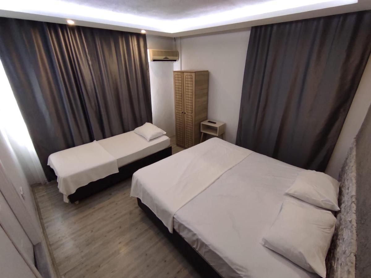 1989 Hotel Sebat Çeşme Kültér fotó
