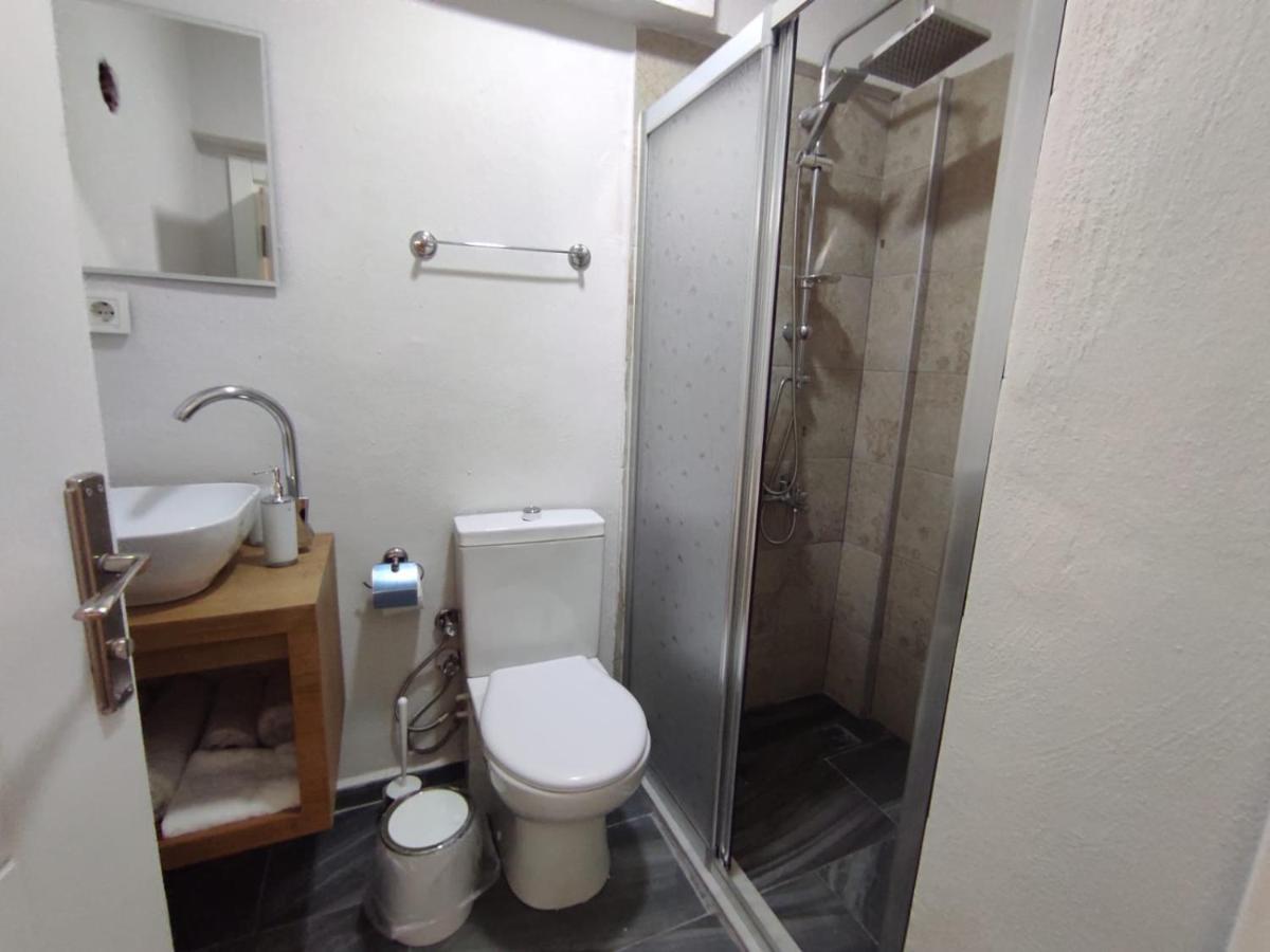 1989 Hotel Sebat Çeşme Kültér fotó