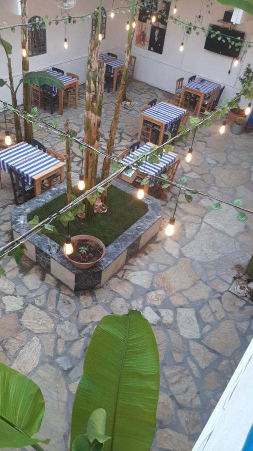 1989 Hotel Sebat Çeşme Kültér fotó