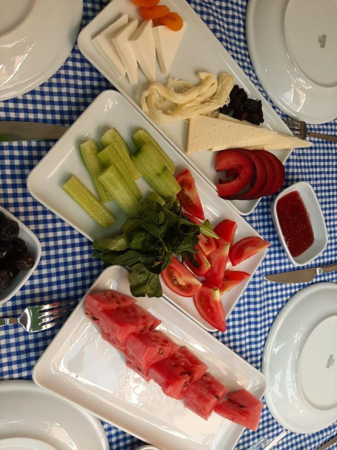 1989 Hotel Sebat Çeşme Kültér fotó